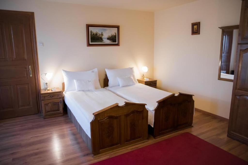 Vinum Hotel Kiskoros Room photo